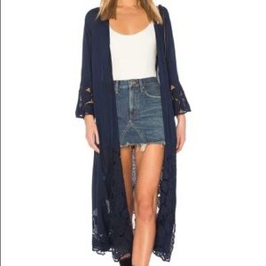 Tauren Hawai’i Navy Kimono